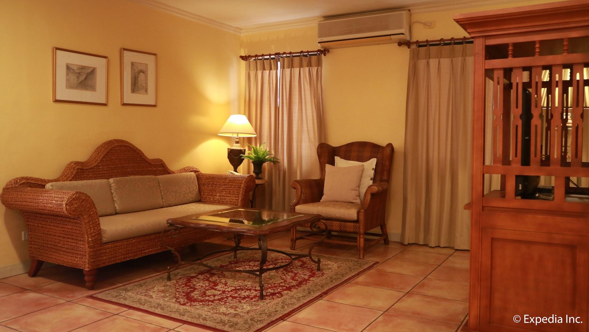 Sophia Suites Residence Hotel Себу Экстерьер фото