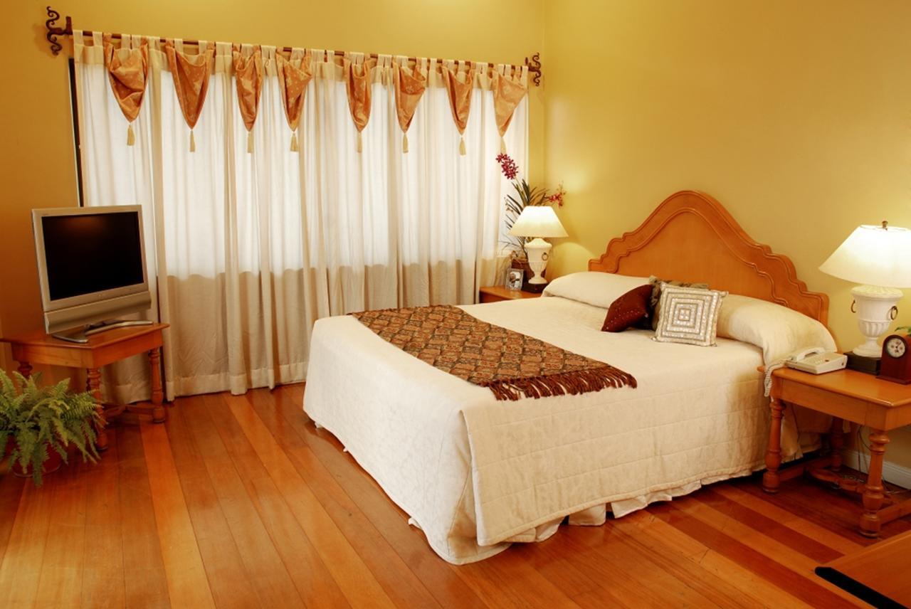 Sophia Suites Residence Hotel Себу Экстерьер фото